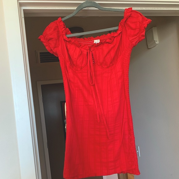 Princess Polly Dresses & Skirts - Princess Polly red mini dress
